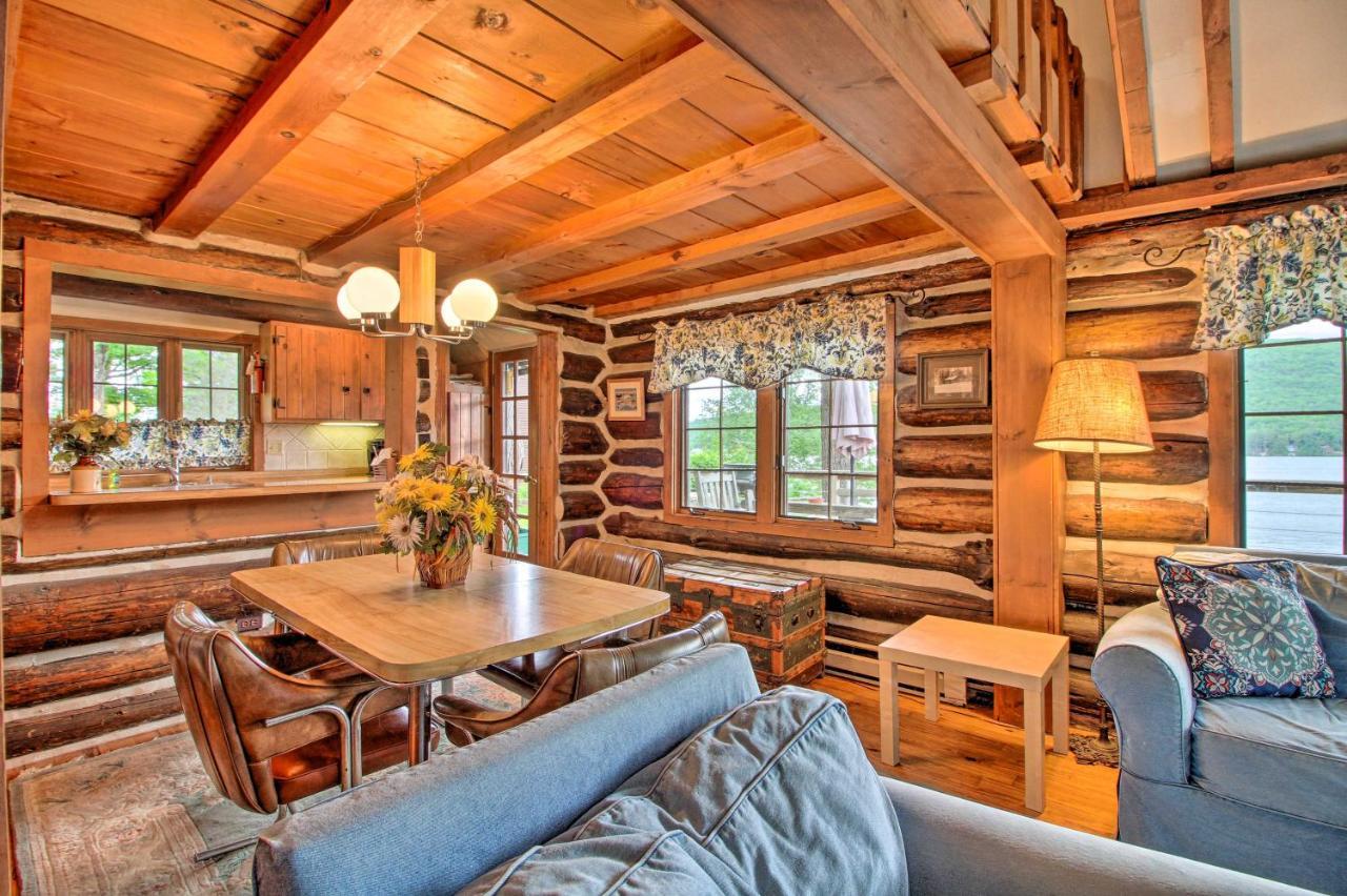 Waterfront Lake George Cabin Walk To Water Exterior photo