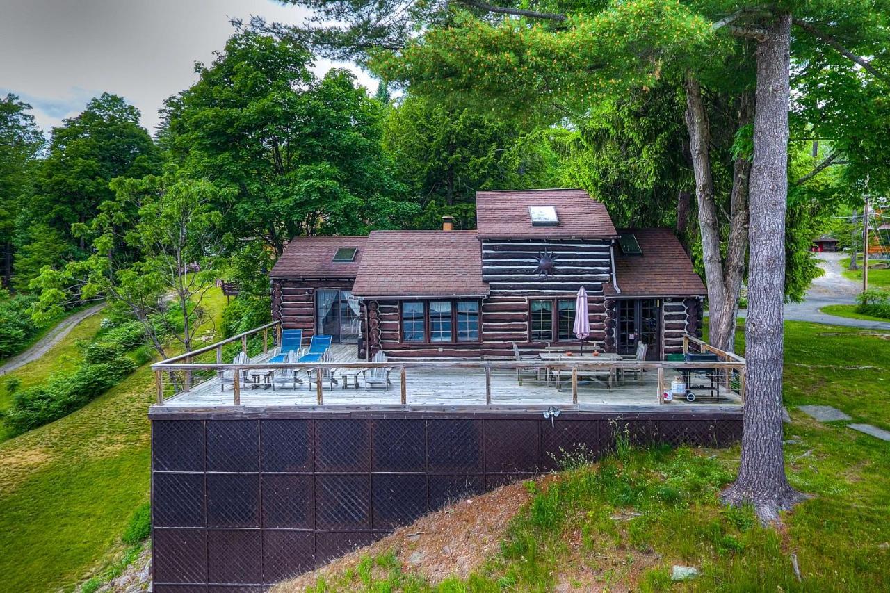 Waterfront Lake George Cabin Walk To Water Exterior photo